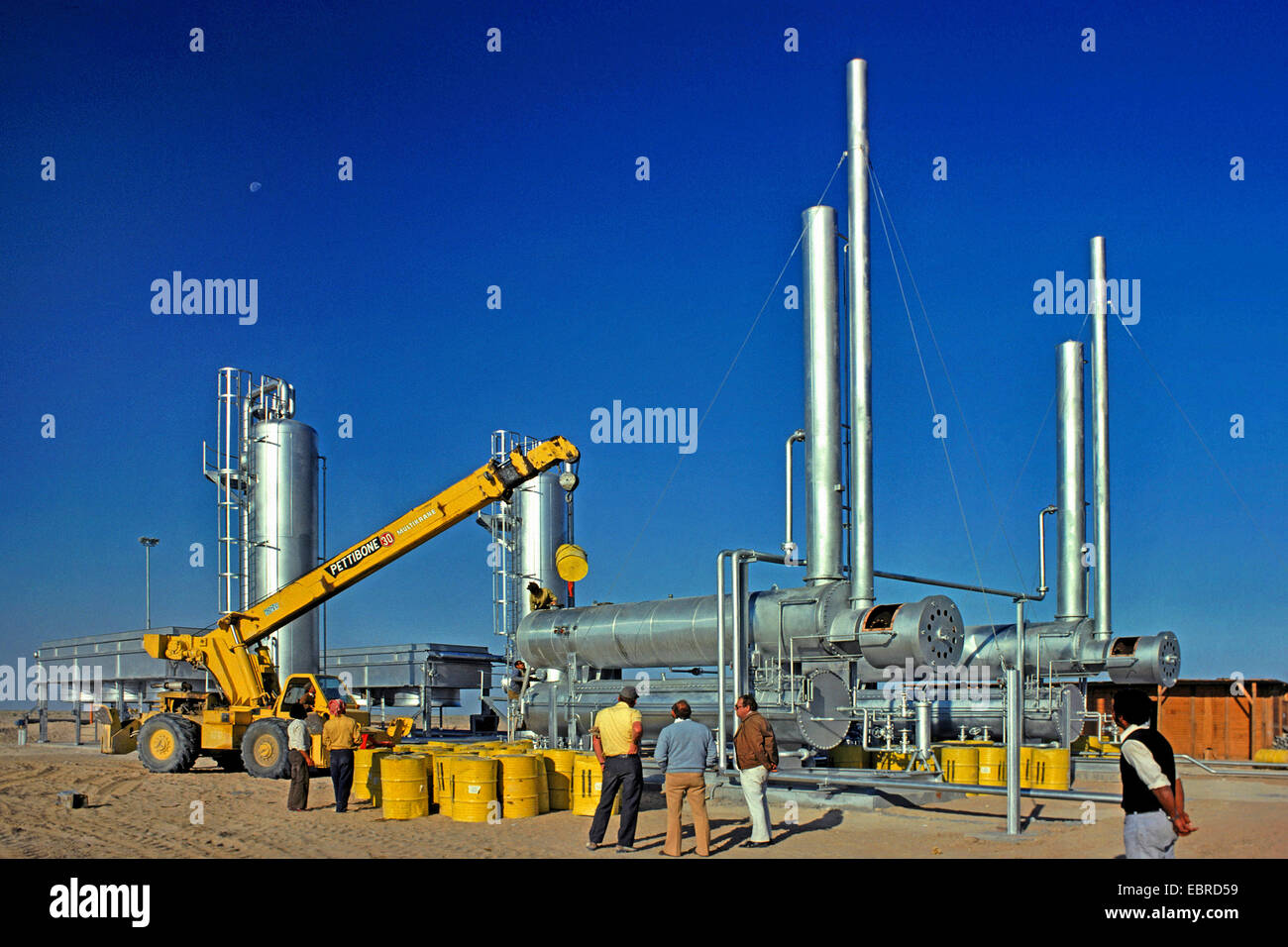 Station de pompage de pétrole, l'Irak, Rumaila Banque D'Images