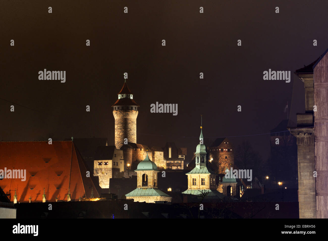 Vue de nuit au Château de Nuremberg, Allemagne, Bavière, Franken, Franconia, Nuernberg Banque D'Images