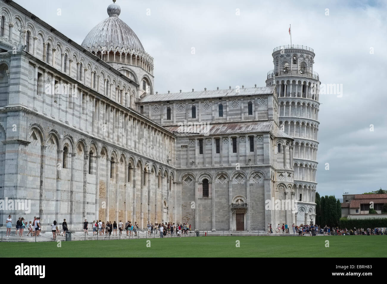 La cathédrale de Pise et la Tour Penchée de Pise en Italie Banque D'Images