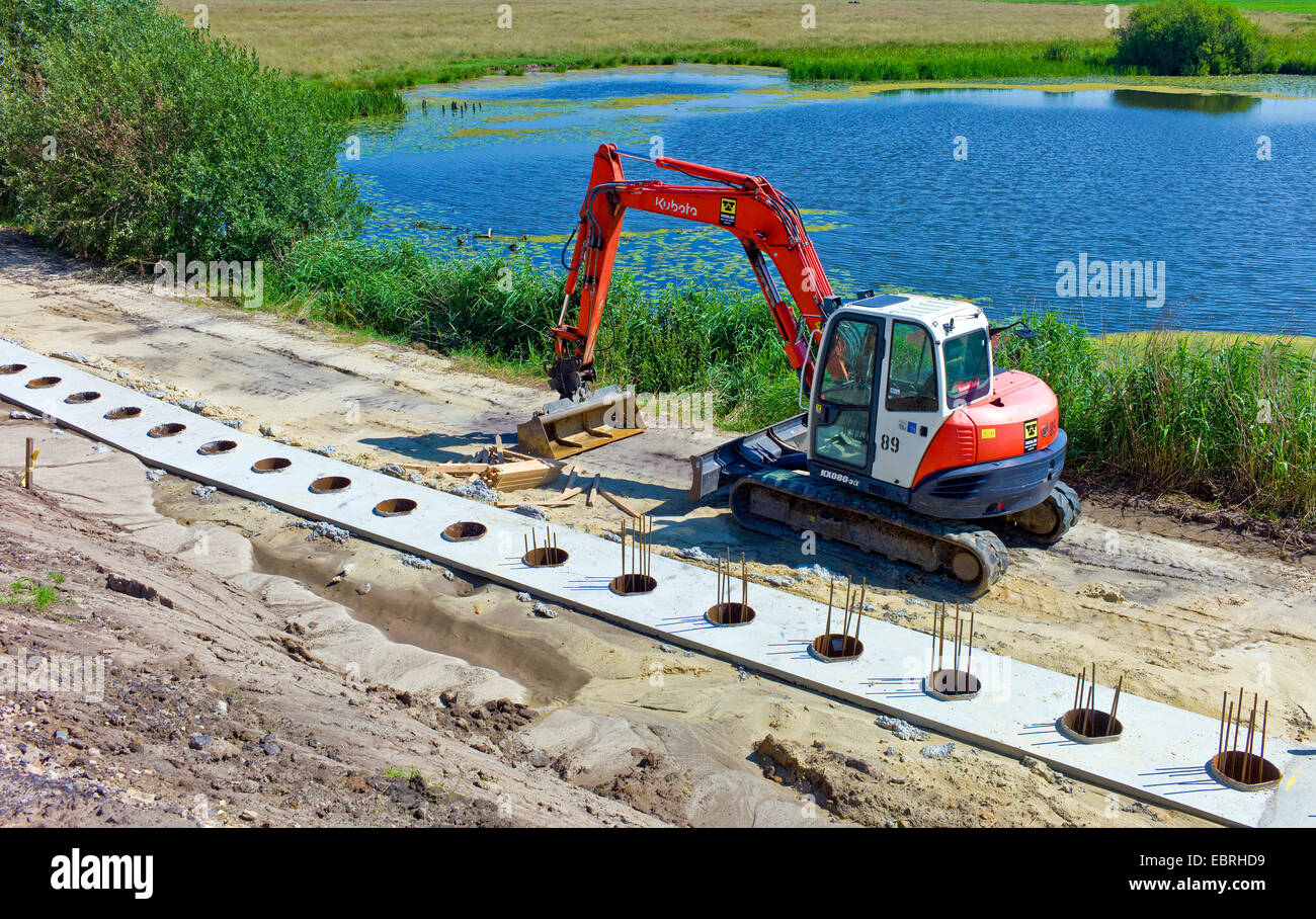 La construction d'une digue et de renforcement des digues dans Bremen-Lesum, palplanches, Allemagne, Bremen-Lesum Banque D'Images