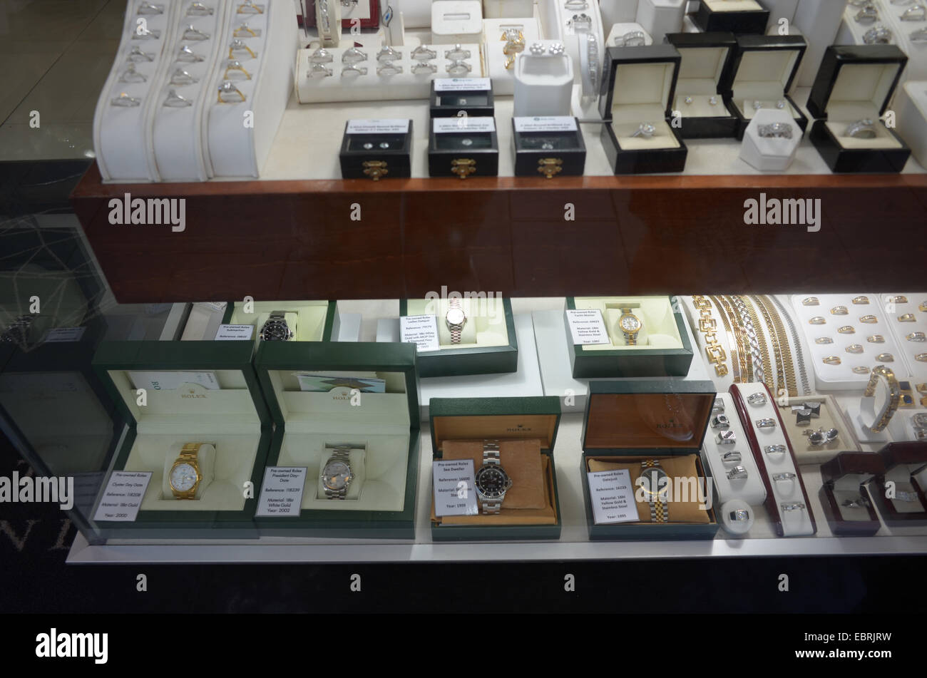 Montres en vente dans un magasin à Gibraltar Banque D'Images