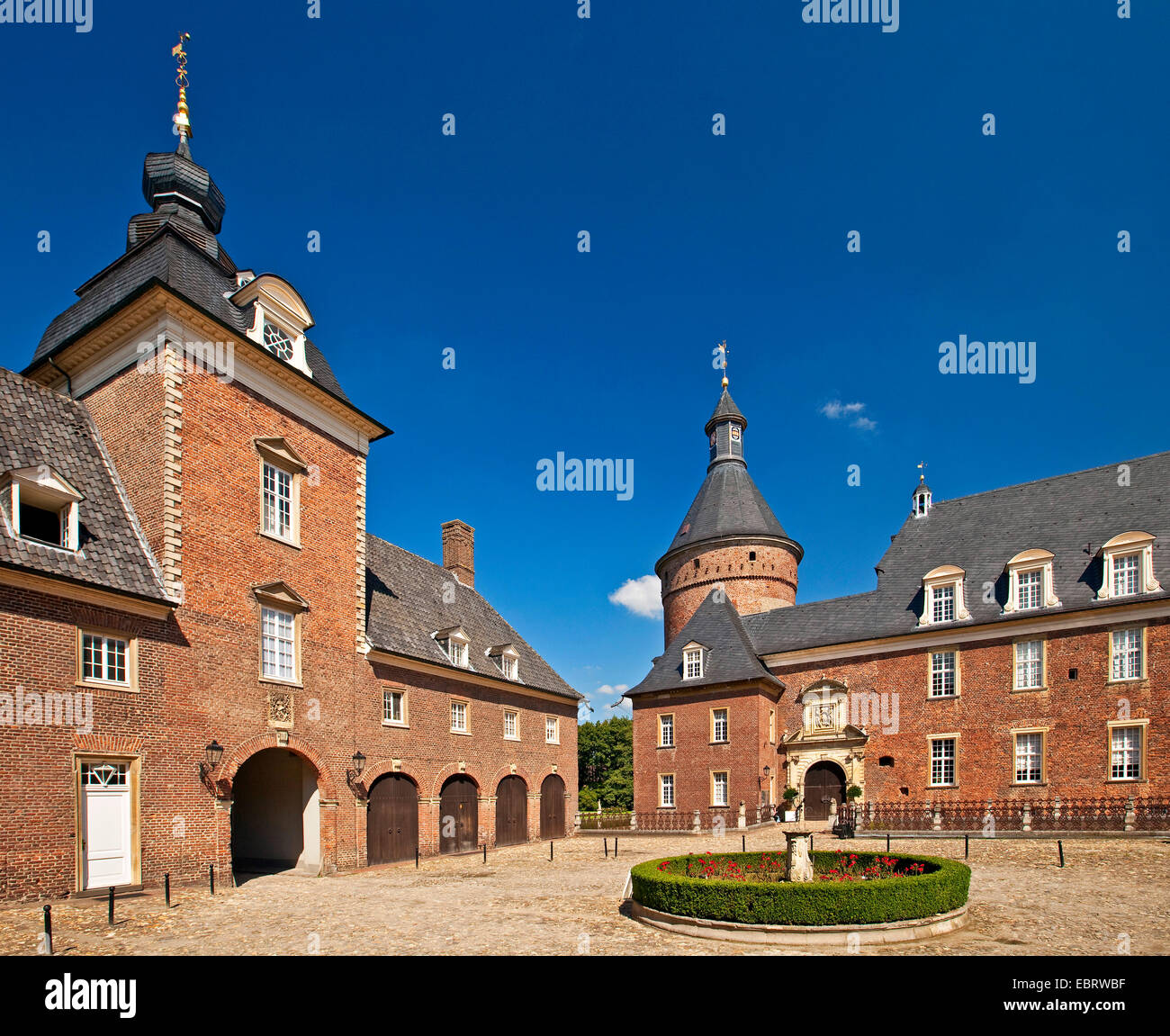 Château à douves Anholt, Allemagne, Rhénanie du Nord-Westphalie, région de Münster, Isselburg-Anholt Banque D'Images