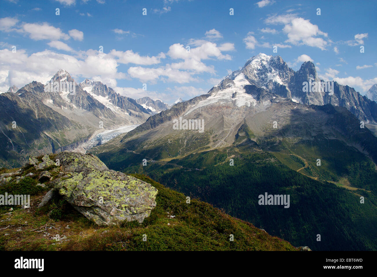 Aiguille du Chardonnet et l'Aiguille dAEArgentiÞre (côté gauche), Gletscher Glacier du ArgentiÞre, Aiguille Verte mit Drus, France Banque D'Images