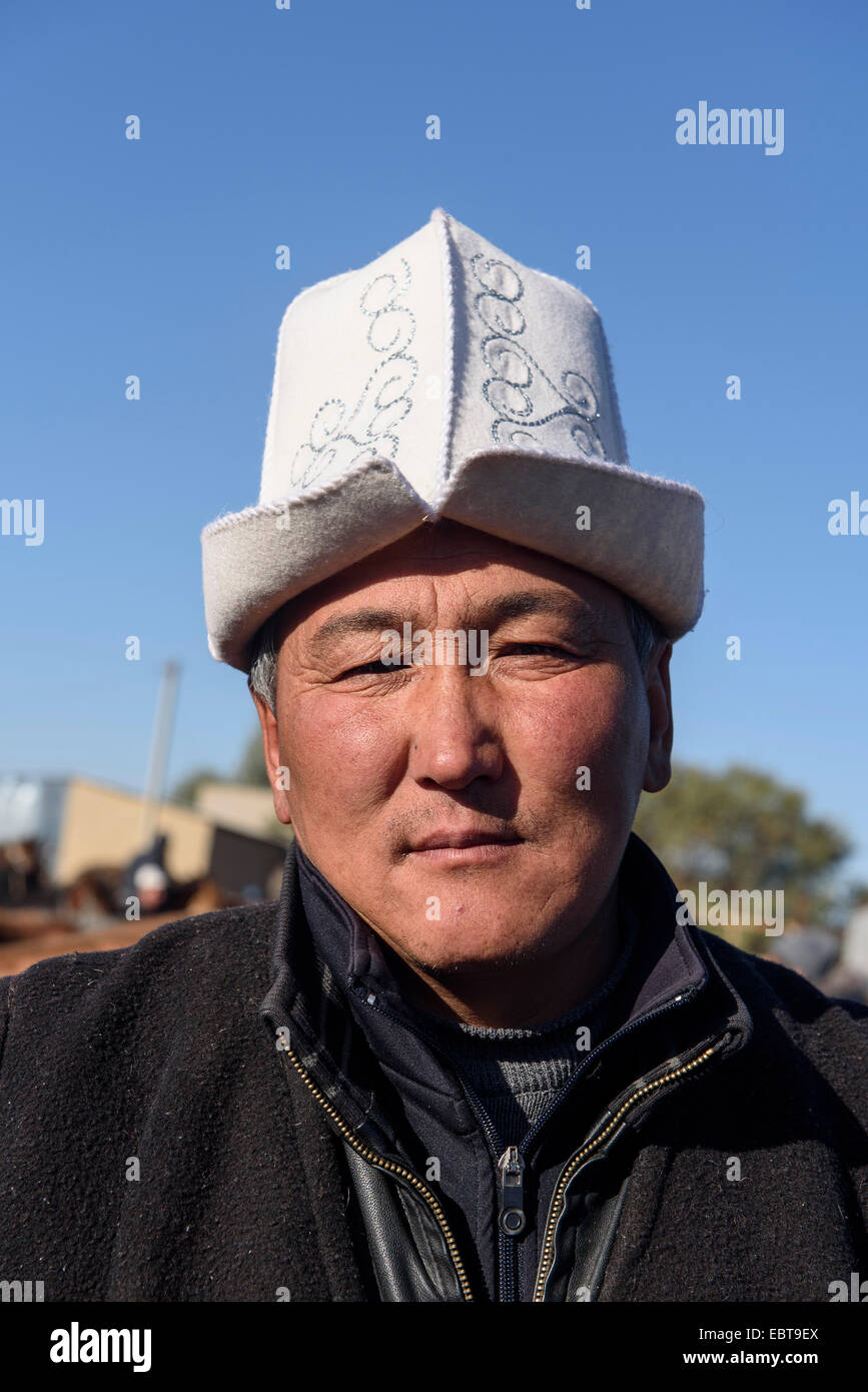 Marché du bétail à Karakol, Kirghizistan, l'Asie Banque D'Images