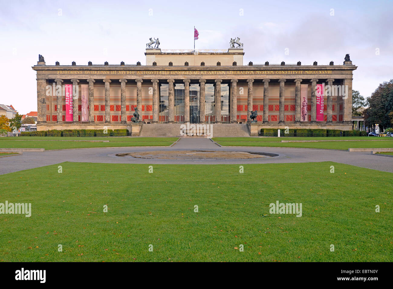 Ancien Musée, Altes Museum et Lustgarten le matin, l'Allemagne, Berlin Banque D'Images