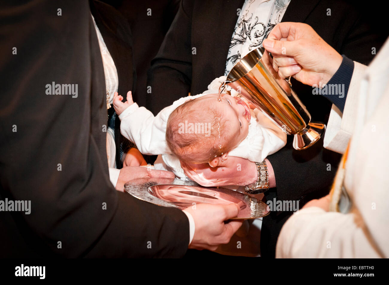Enfants catholiques Banque de photographies et d’images à haute ...