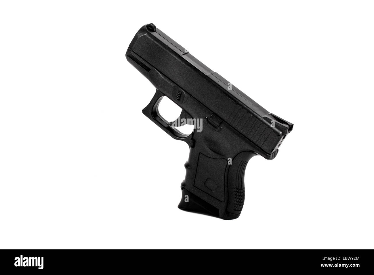 Un pistolet semi-automatique sur fond blanc Banque D'Images