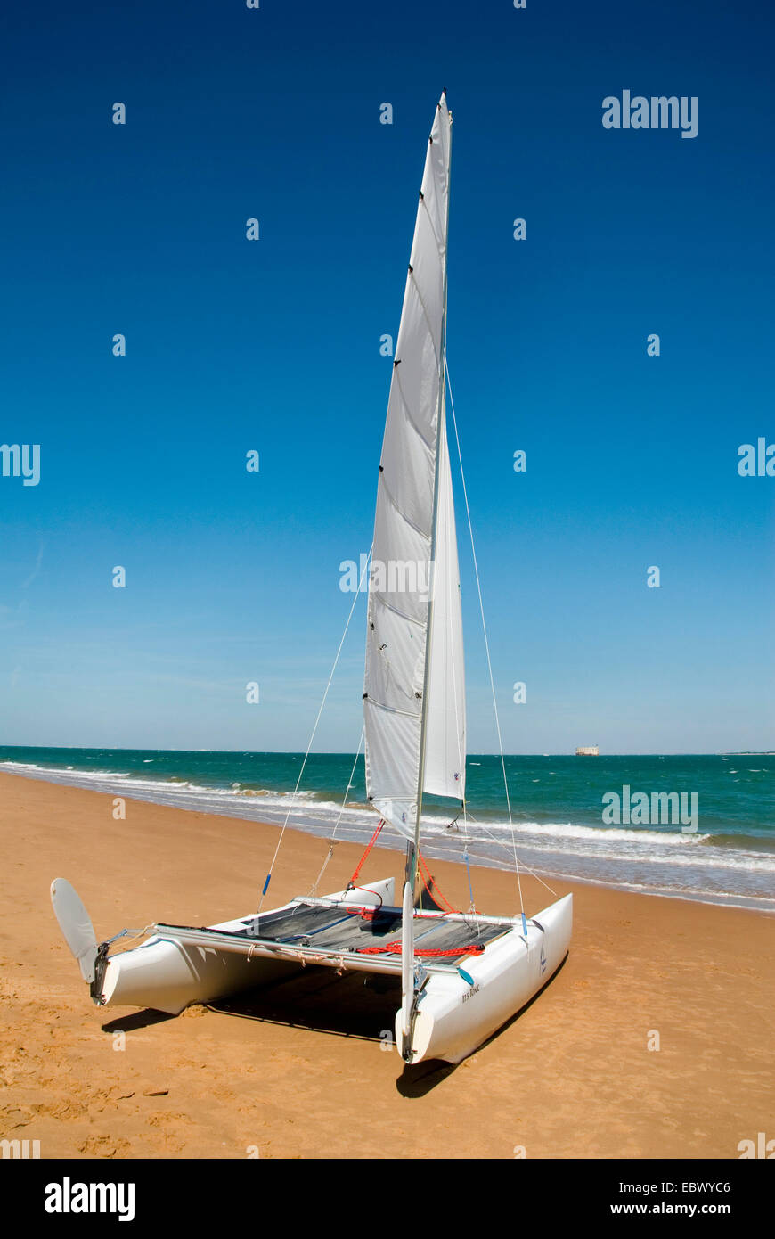Catamaran à Boyardville plage, France, Charente-Maritime, Oleron Banque D'Images