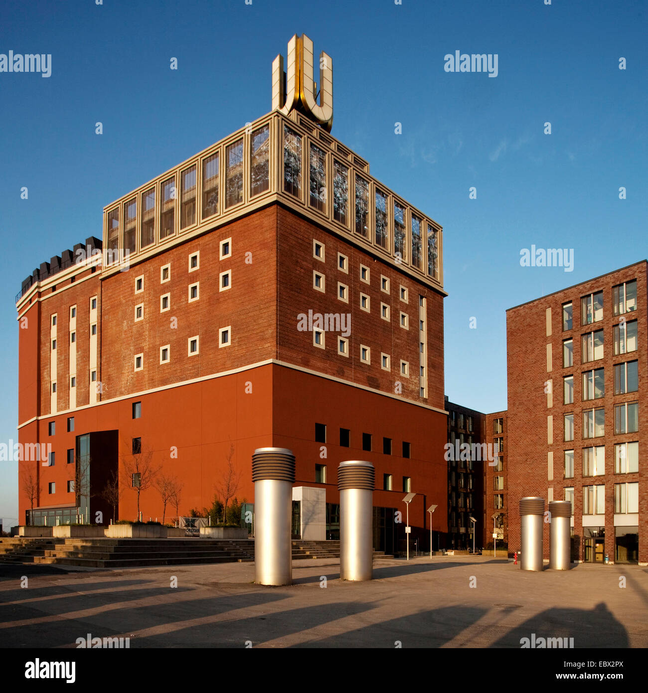 Logo de Dortmunder Union Brauerei, Dortmunder Union Européenne Brasserie, sur le toit du centre européen de l'économie créative, l'Allemagne, en Rhénanie du Nord-Westphalie, Ruhr, Dortmund Banque D'Images