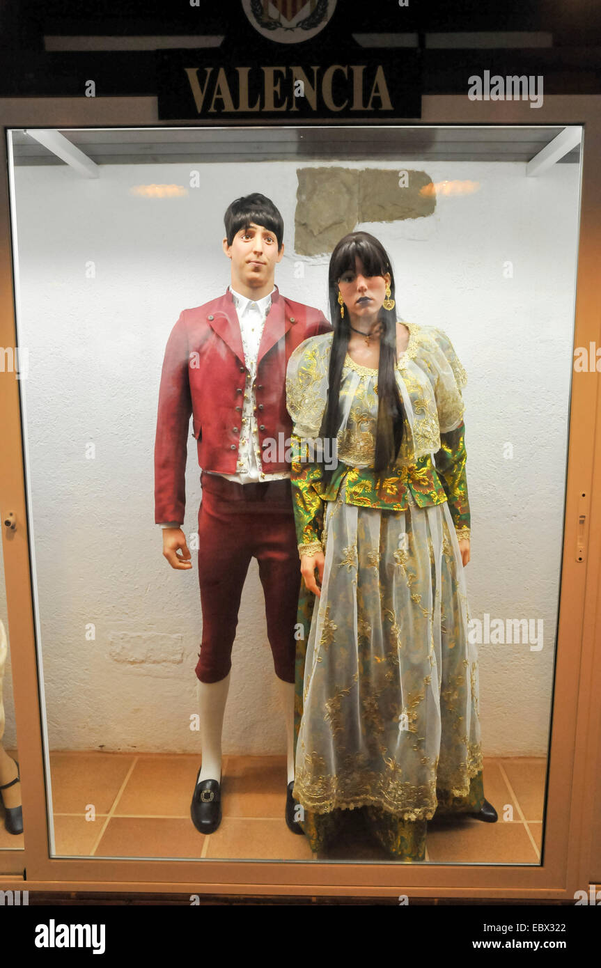 Affichage des vêtements traditionnels espagnols de Valence Banque D'Images