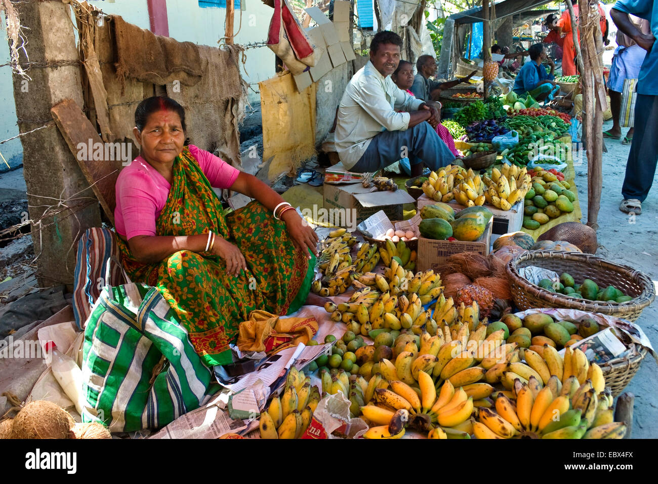 Vendeur de fruits, de l'Inde, Iles Andaman, Havelock Island, Havelock Banque D'Images