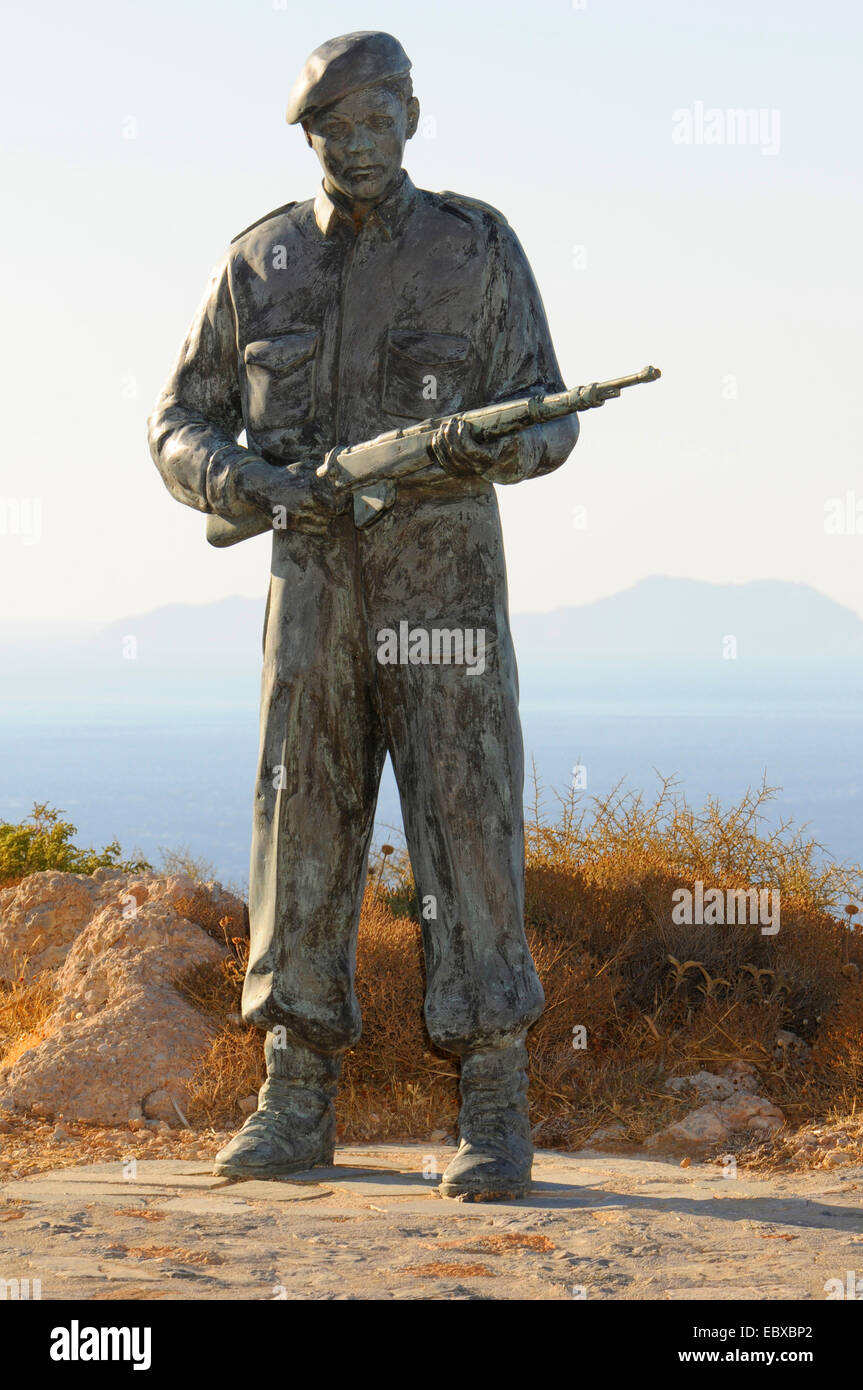 Statue du soldat tué en action, Priveli monastère, Grèce, le Creta Banque D'Images