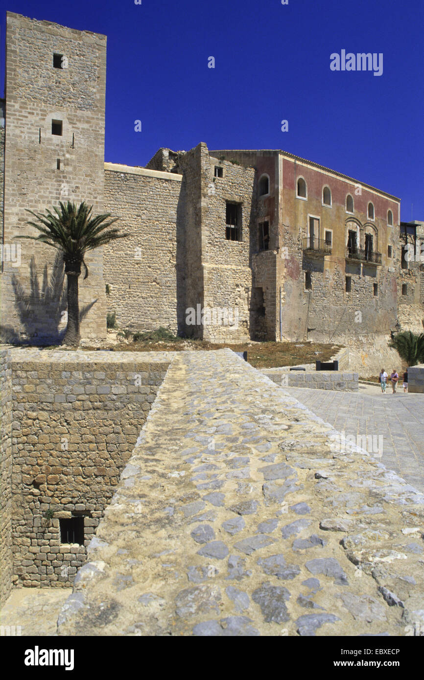 Dalt Vila, arabe de l'Almudaina San Bernat bastion, Espagne, Baléares, Ibiza Banque D'Images