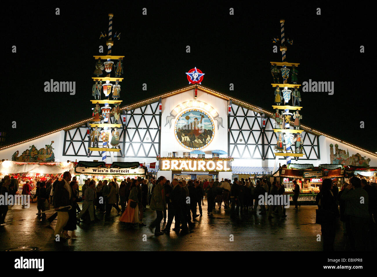Oktoberfest de Munich dans la nuit Banque D'Images