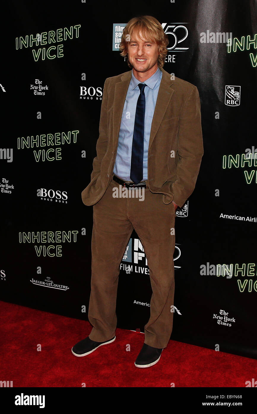 Owen Wilson assiste à la 'Vice inhérent' première mondiale au cours du 52e Festival du Film de New York à l'Alice Tully Hall. Banque D'Images