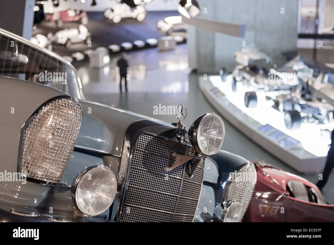 Musée Mercedes Benz à Stuttgart, Allemagne Banque D'Images