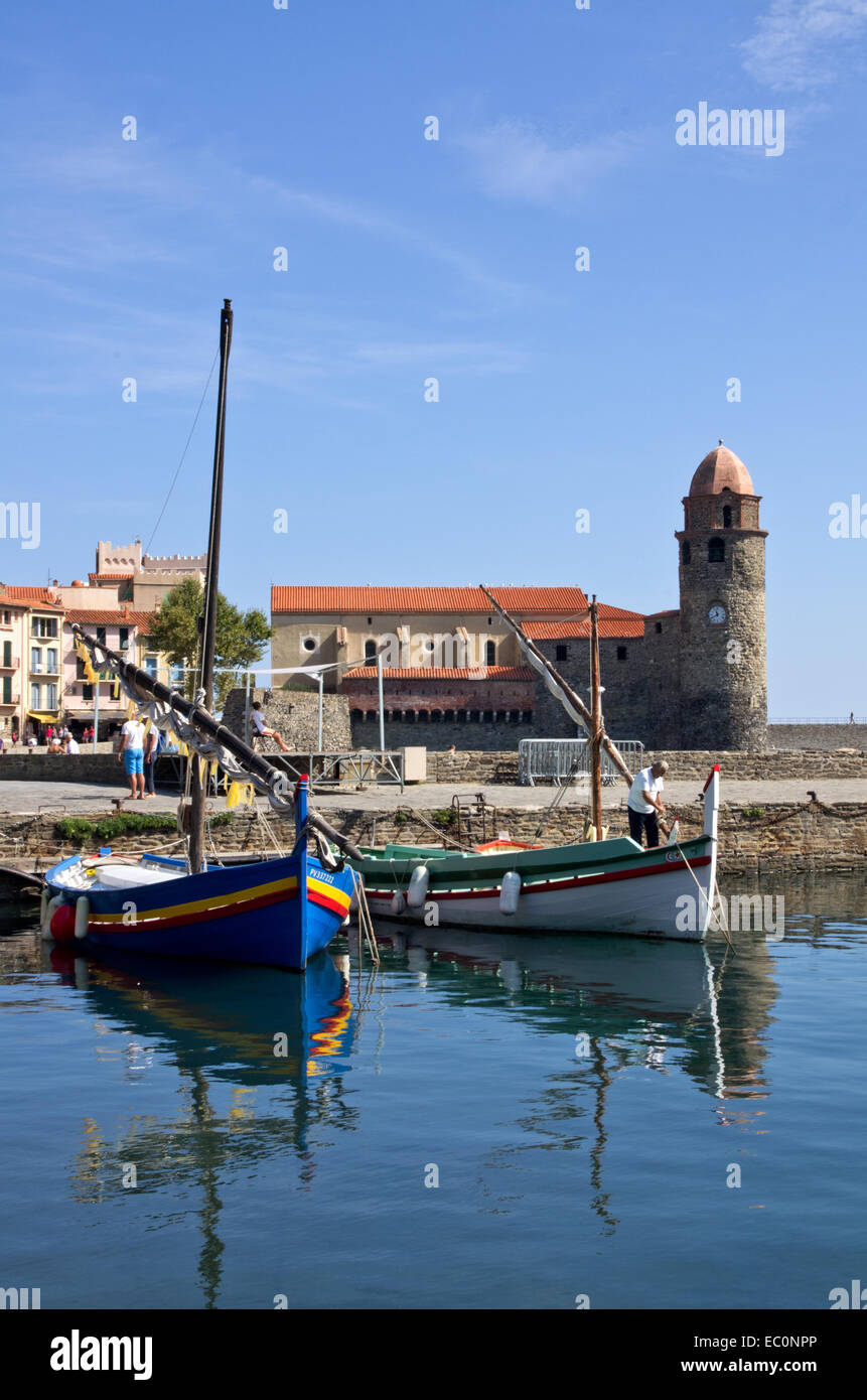Le port de Collioure Photo Stock - Alamy