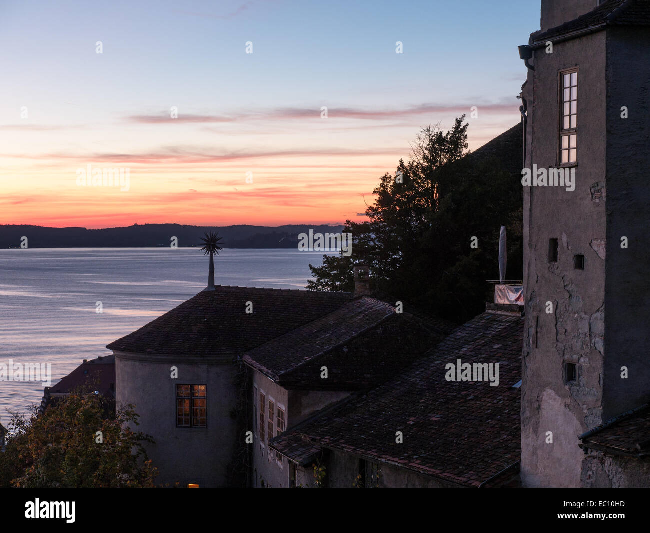 Château Meersburg au coucher du soleil le lac de Constance Allemagne Bade-Wurtemberg Banque D'Images