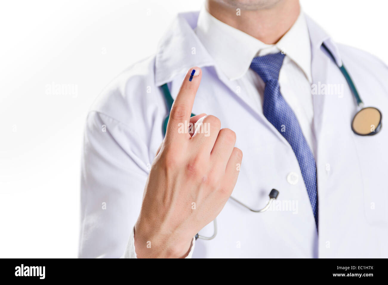 Un médecin indien vote Élection Banque D'Images