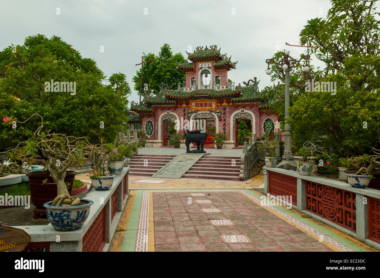 Deuxième salle de l'Assemblée chinoise dans le vieux quartier, Hoi An, Vietnam Banque D'Images