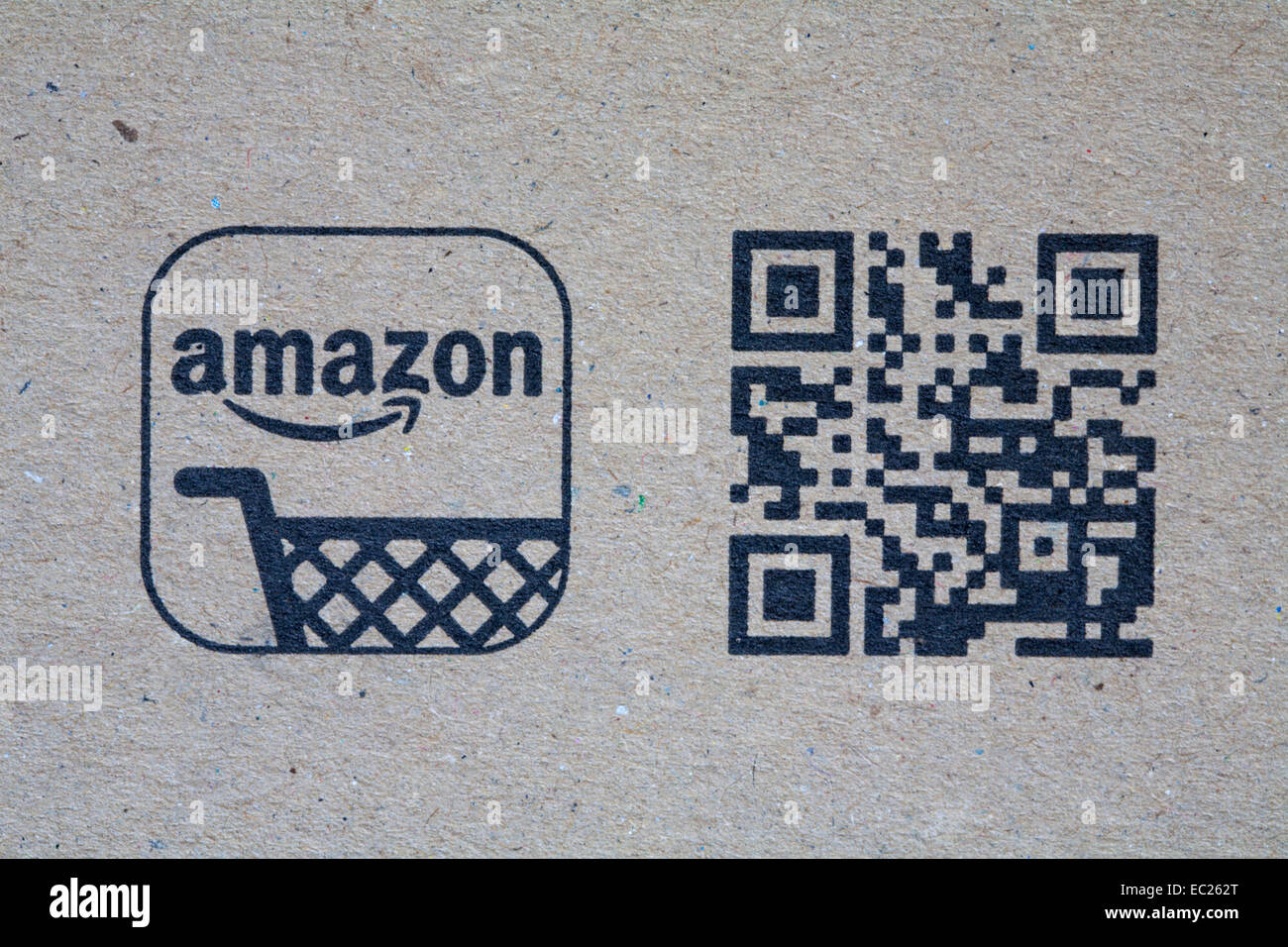 Amazon App logo et me scan qr code QR-code code de réponse rapide de colis sur Amazon Banque D'Images