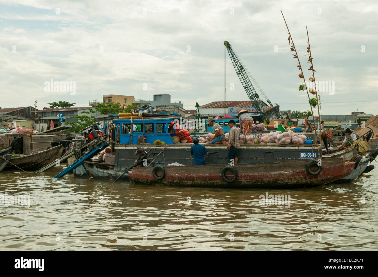 Marché flottant de Cai Rang à Mékong, Vietnam Banque D'Images