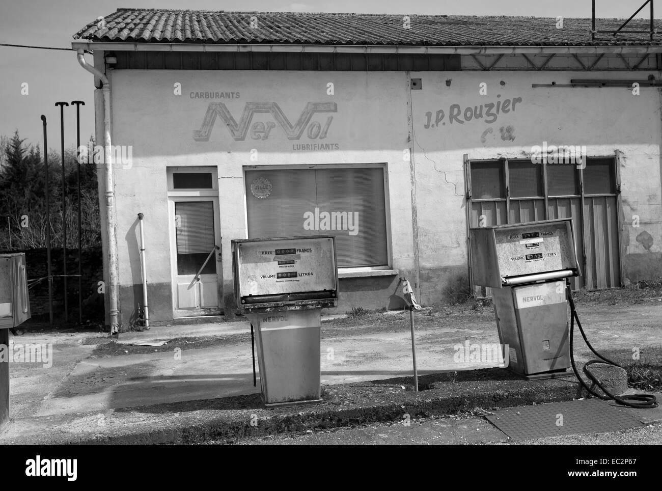 Station essence déserte Banque D'Images