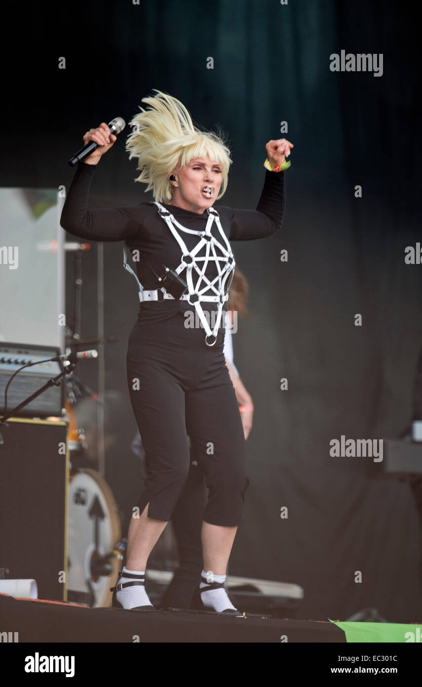 Blondie effectuant de l'autre étape à Glastonbury 2014 Banque D'Images