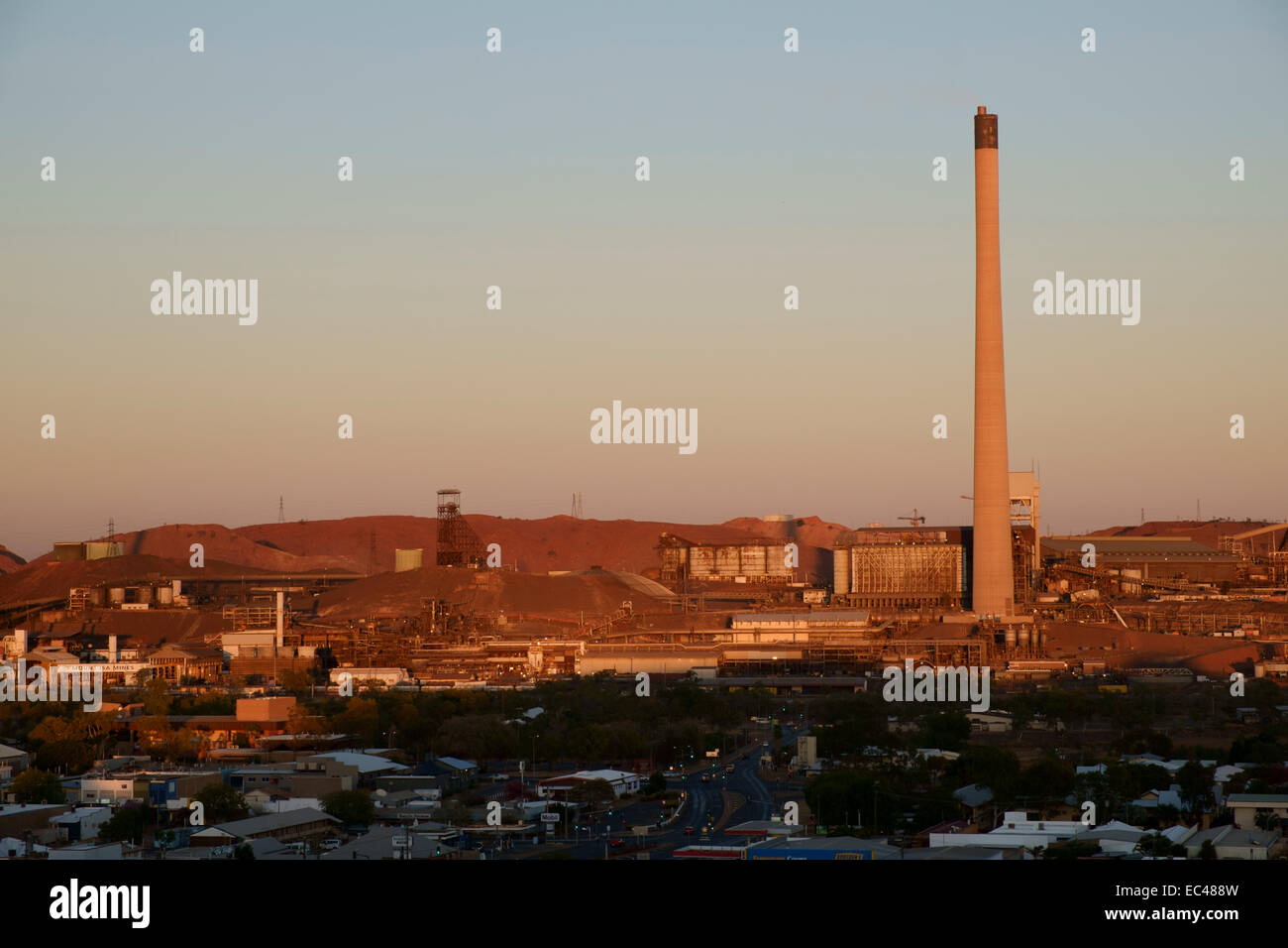 Mt Isa vu de la ville Lookout Banque D'Images