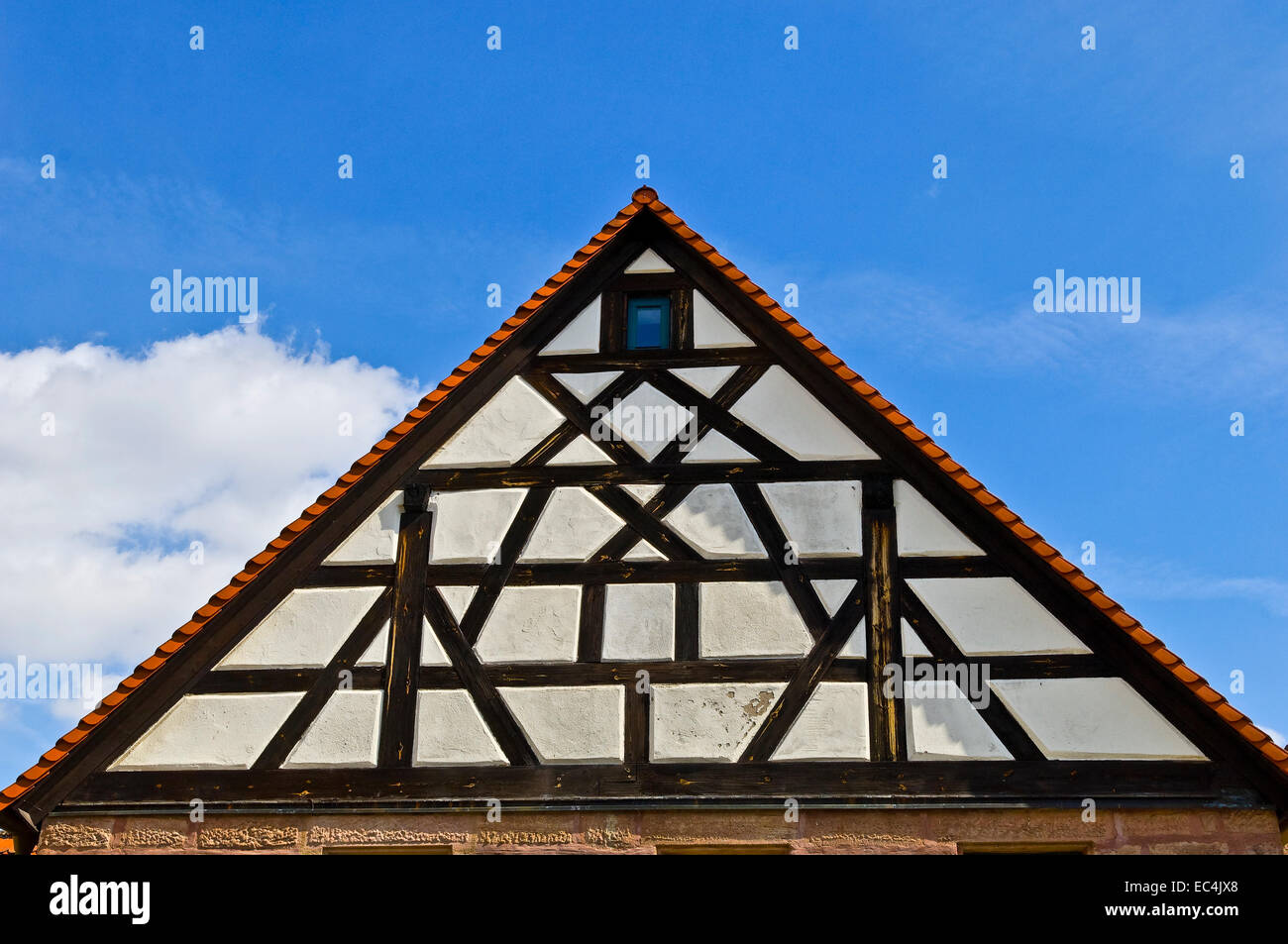 La moitié de maison en bois Banque D'Images