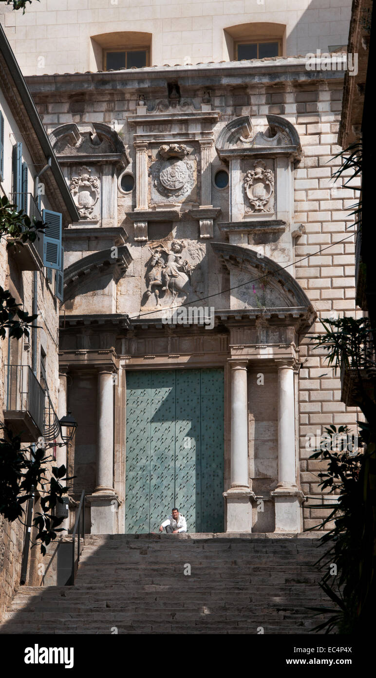 Rambla de Sant Domenec Gérone Catalogne Espagne - Espagnol Banque D'Images