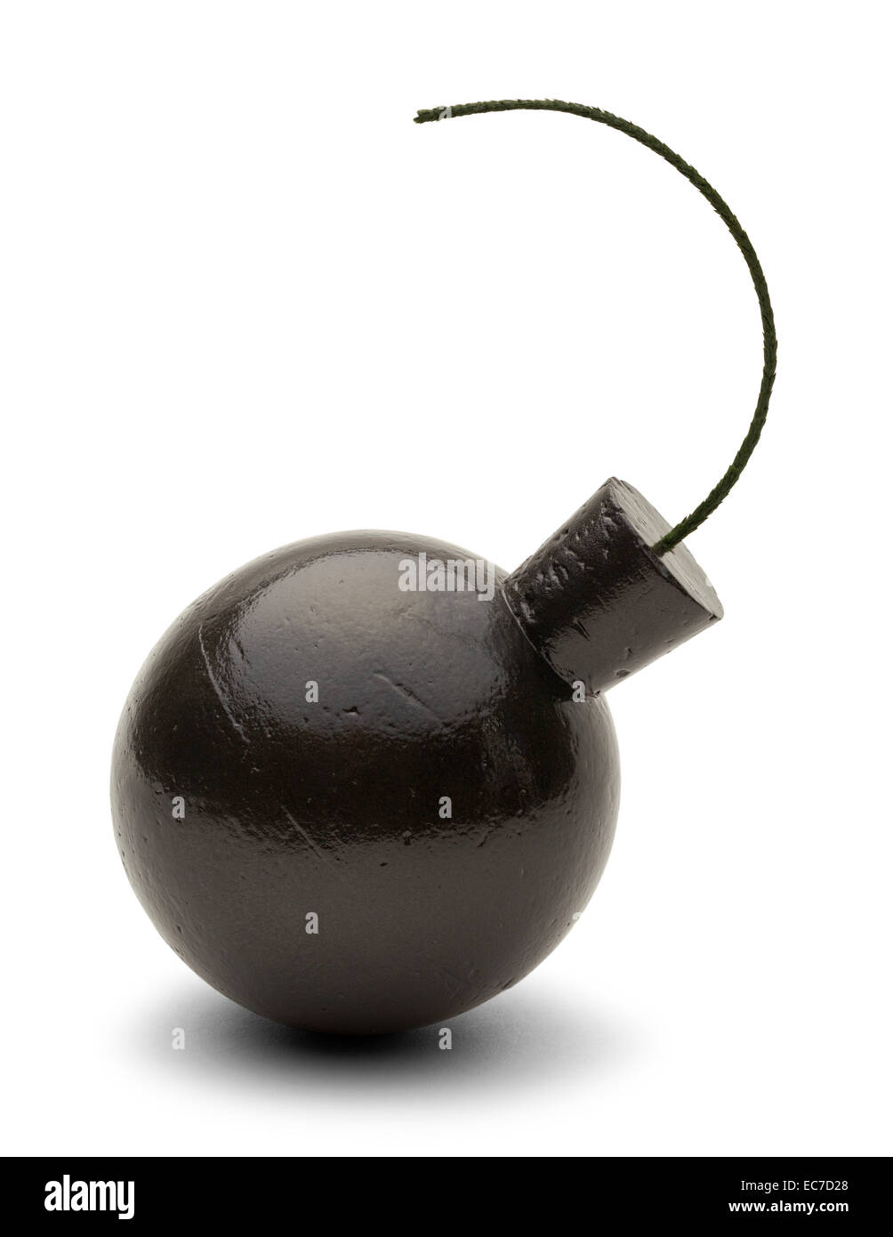 Bombe ronde en métal avec le fusible isolé sur fond blanc. Banque D'Images