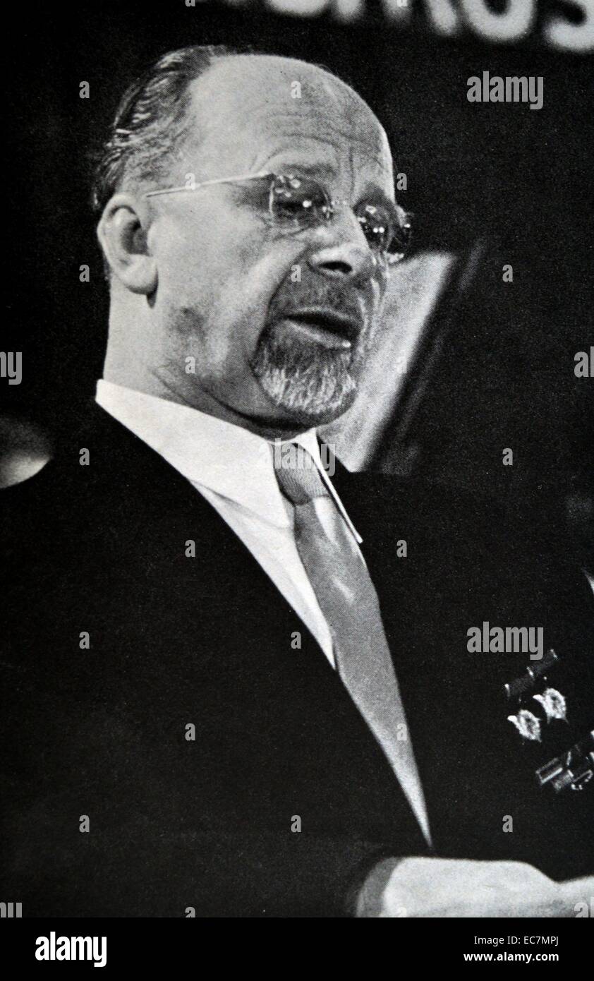 Walter Ulbricht (30 juin 1893 - 1 août 1973) politicien communiste allemand. secrétaire de l'Unité socialiste et, à ce titre, le chef de l'Allemagne de l'Est, de 1950 à 1971 Banque D'Images