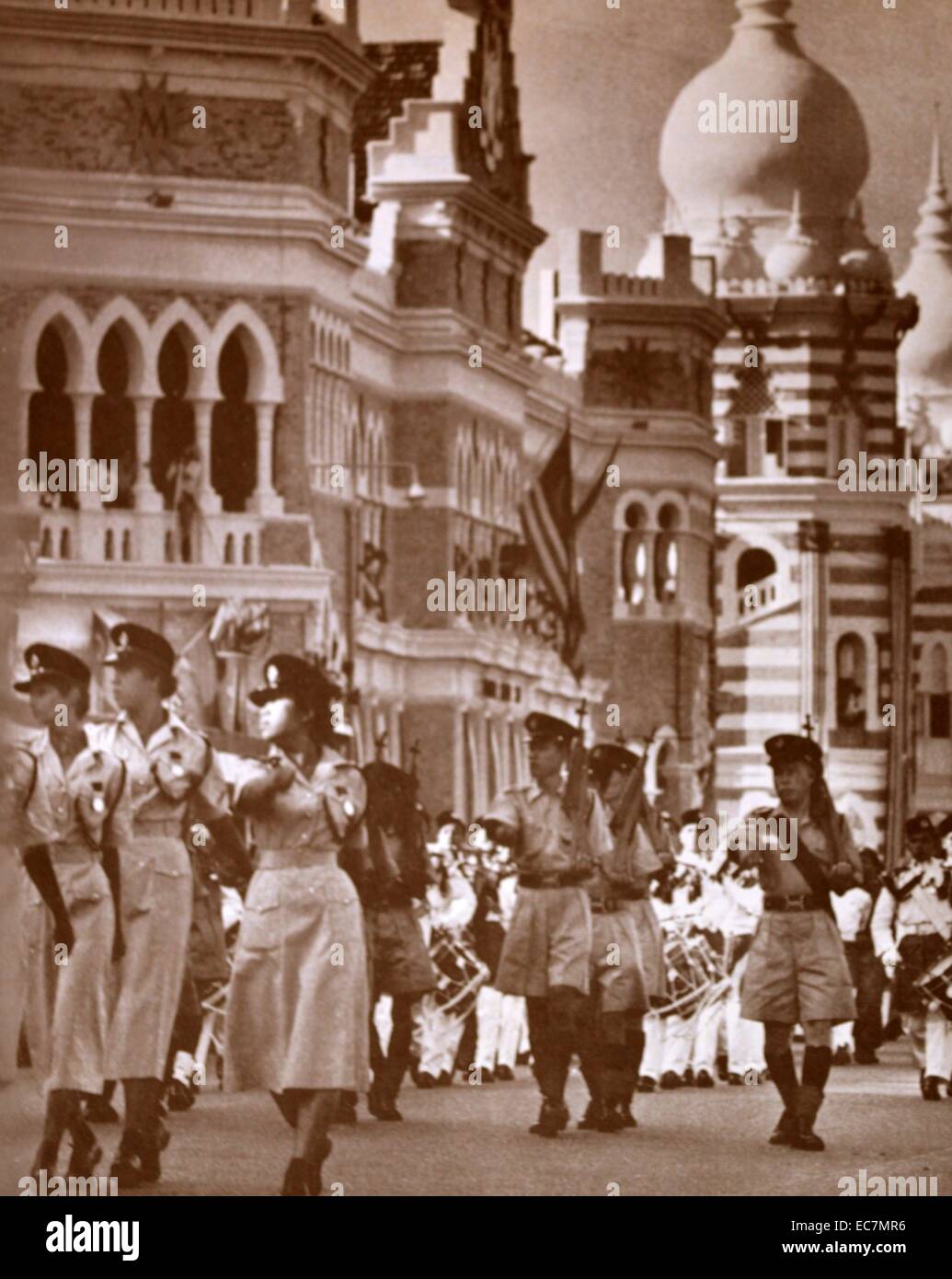 La Police malaisienne mars dans la capitale Kuala Lumpur à mark independece day 1957 Banque D'Images