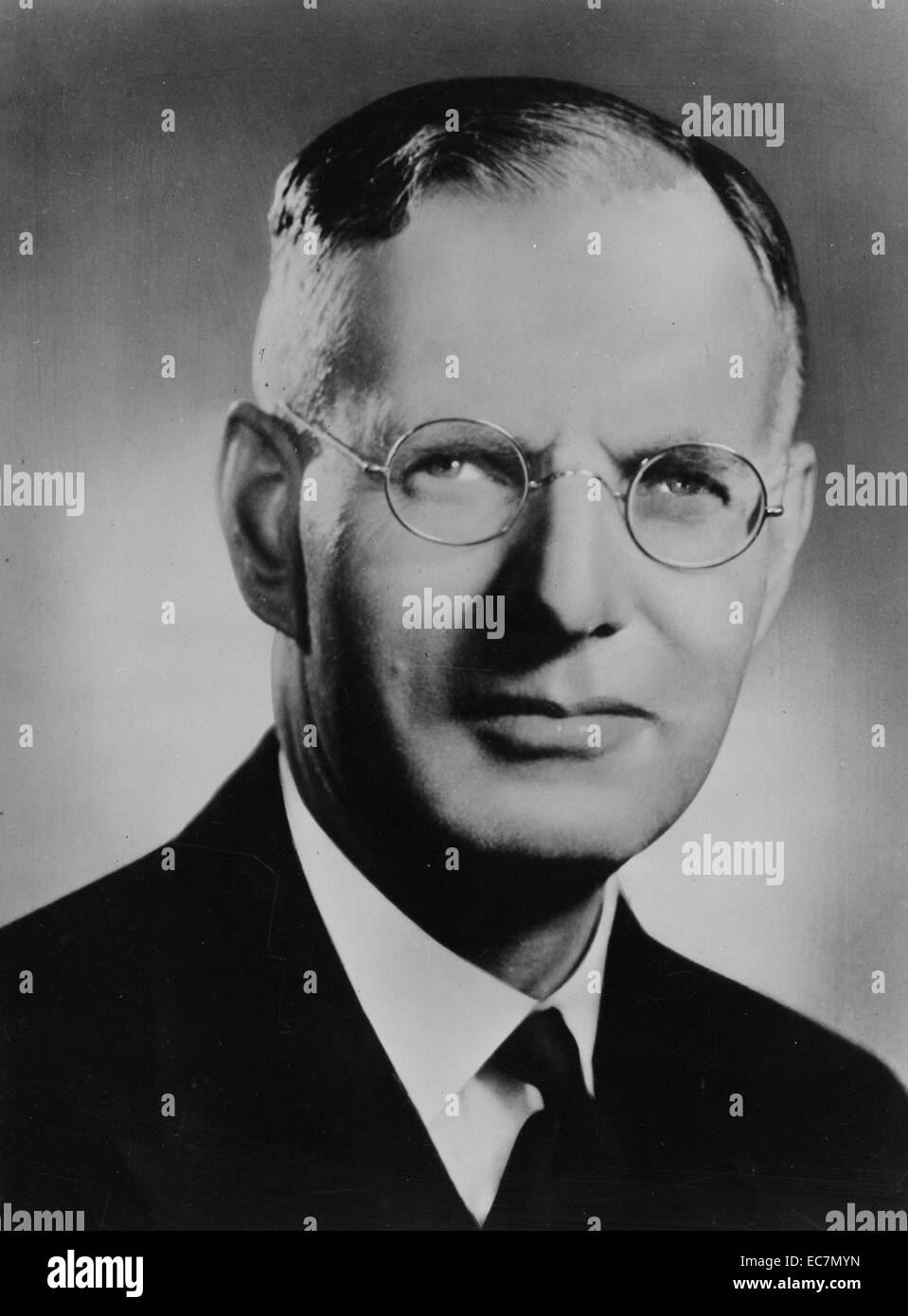 John Joseph Curtin était un homme politique australien qui fut le 14e premier ministre de l'Australie de 1941 à 1945 et chef du parti travailliste de 1935 à 1945. Banque D'Images