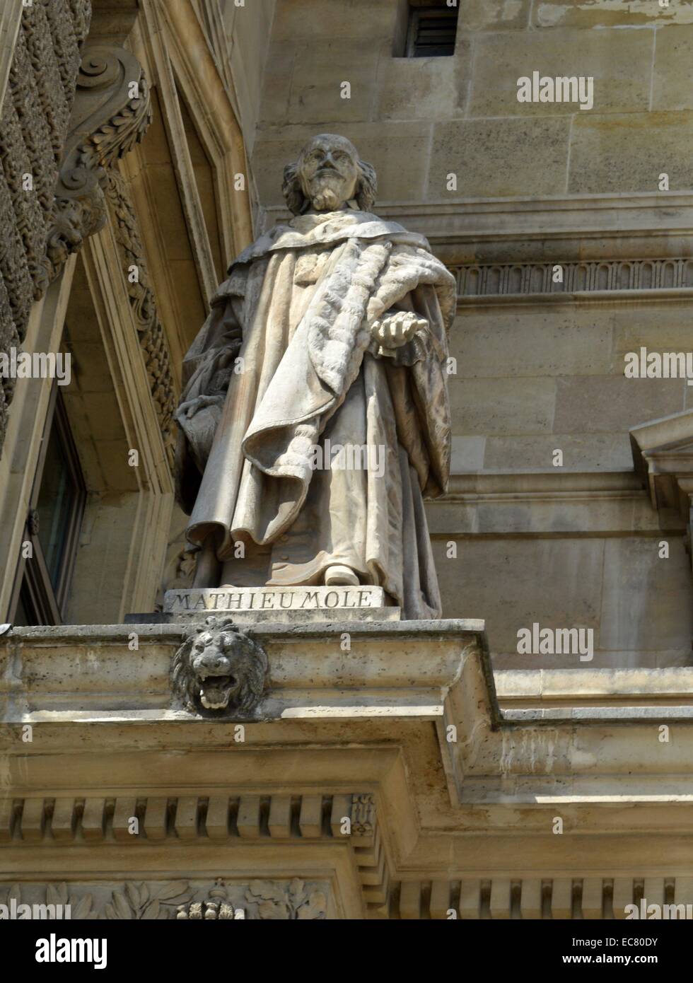 Statue en marbre de Mathieu Mole (1689-1755) était un homme d'État français. En date du 17e siècle. Banque D'Images
