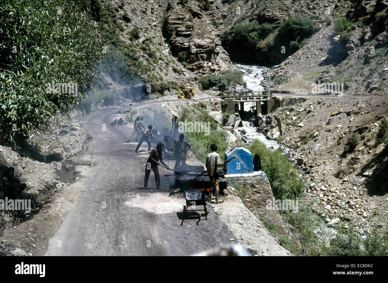 La déité courroucée Cham danse porté par les moines bouddhistes tibétains du monastère de Stok au Ladakh Inde Banque D'Images