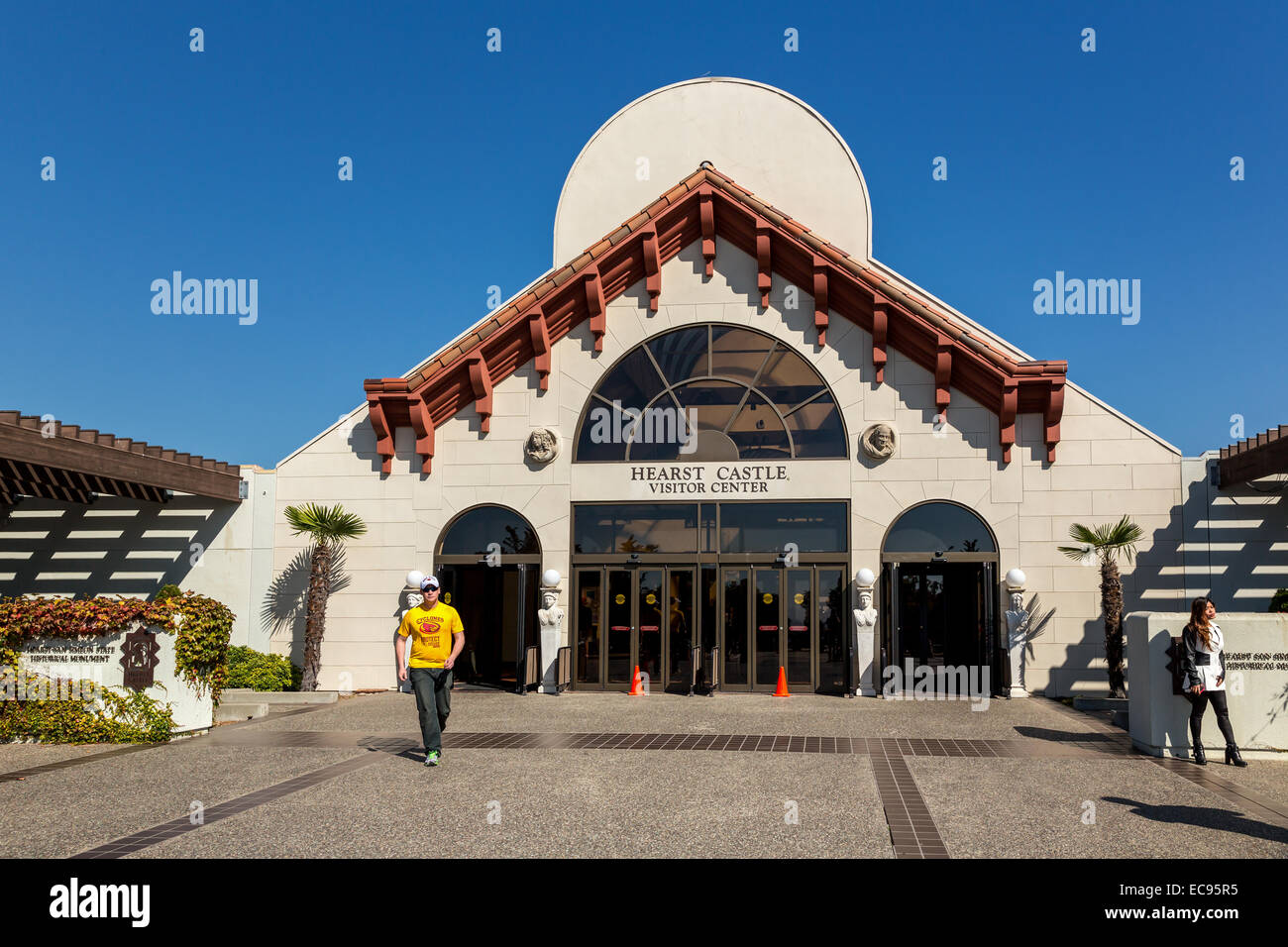 Bâtiment d'accès, Hearst Castle, San Simeon, California, USA Banque D'Images