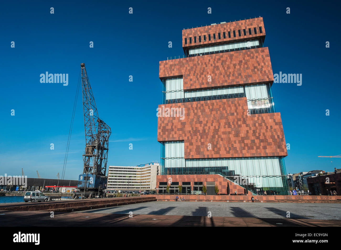 Anvers, Flandre, Belgique - 13 novembre 2014, de l'extérieur du MoMu Musée Mode Banque D'Images