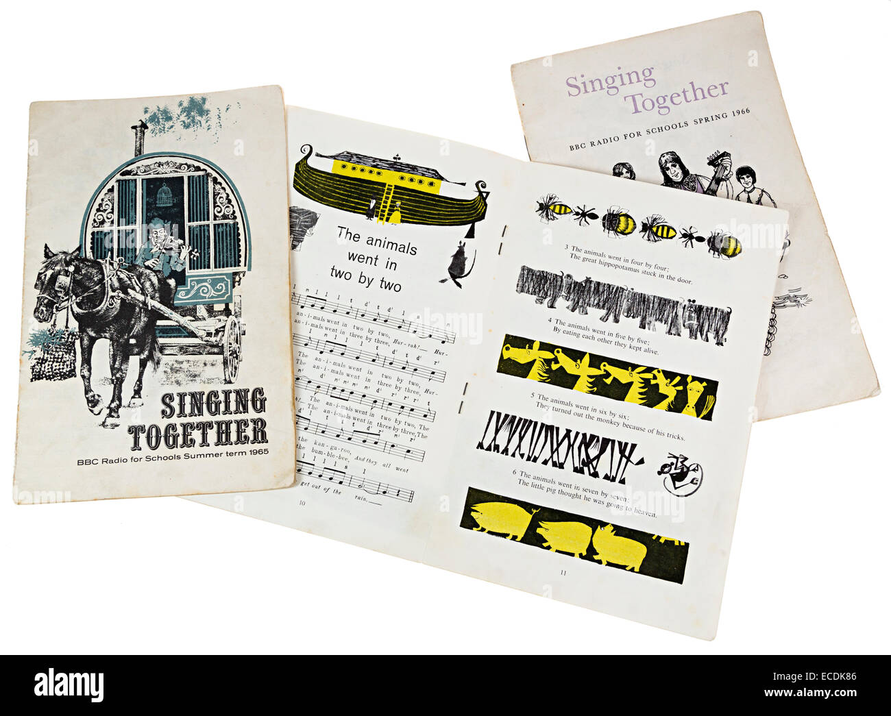 Chanter ensemble song books pour BBC Sound diffuse dans les écoles en 1964, 1965 et 1966, UK Banque D'Images