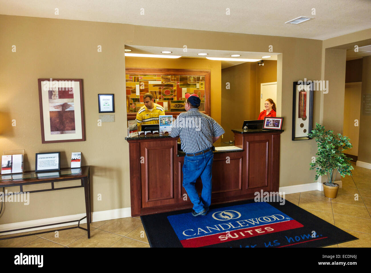 Springfield Illinois,Candlewood Suites,motel,hôtel hôtels hébergement inn motel motels,hall,réception check in réception reservation reservations regist Banque D'Images