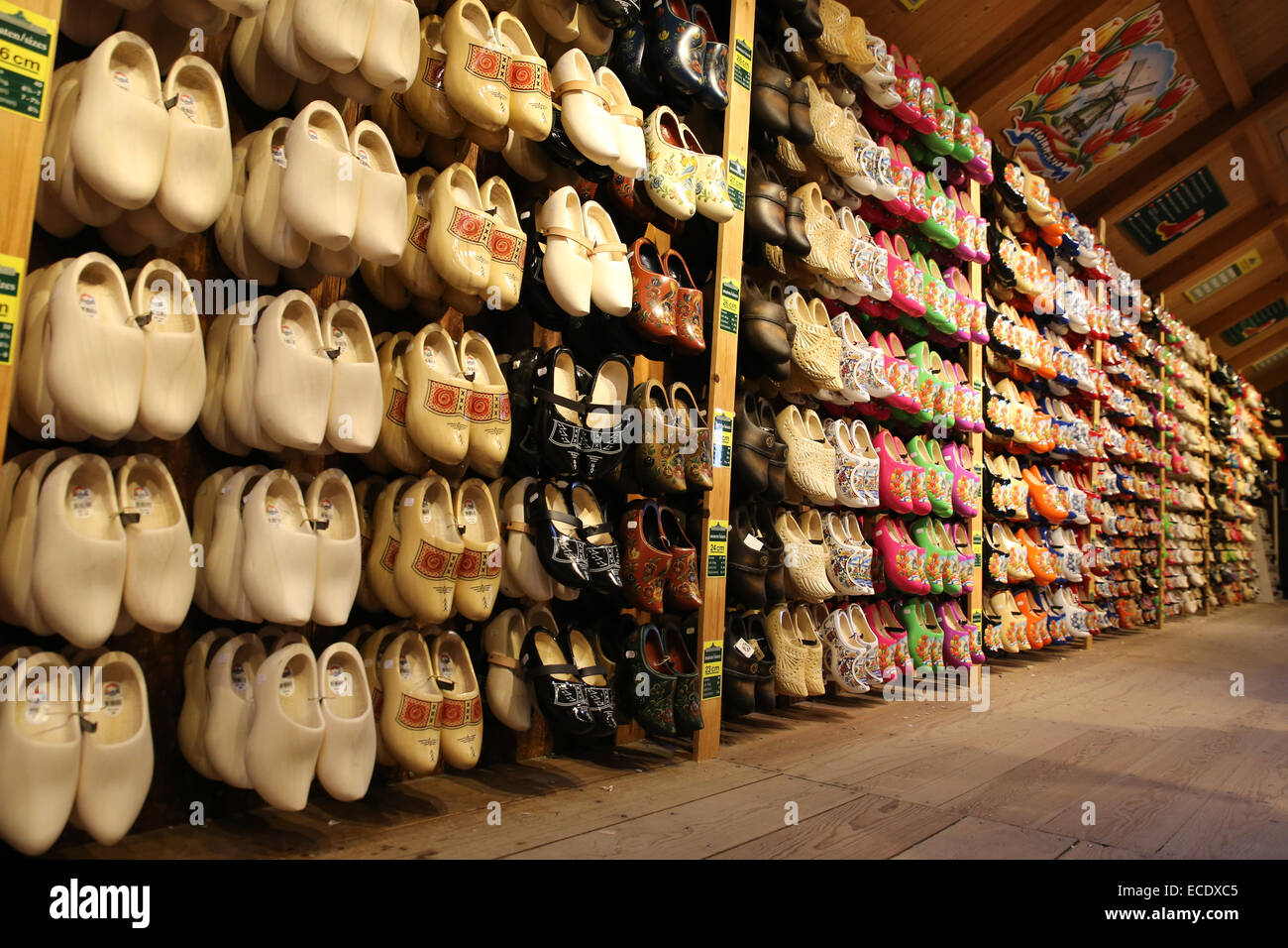 Boucher néerlandais chaussures en bois store shop Banque D'Images