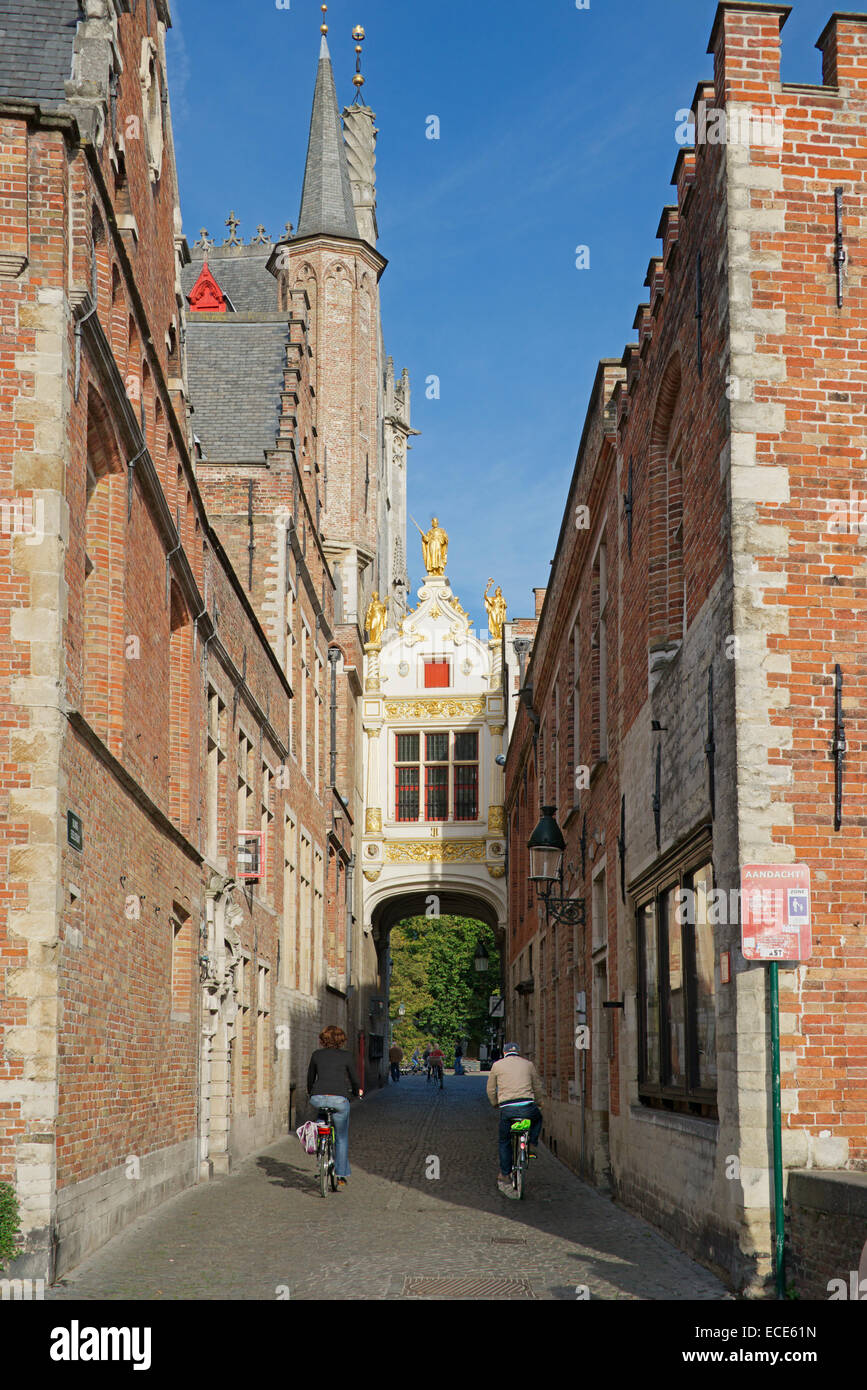 Rue de l'âne aveugle menant à place Burg Bruges Belgique Banque D'Images