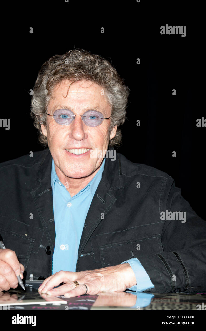 Rock Star, Roger Daltrey à la signature de l'album à Londres. Banque D'Images