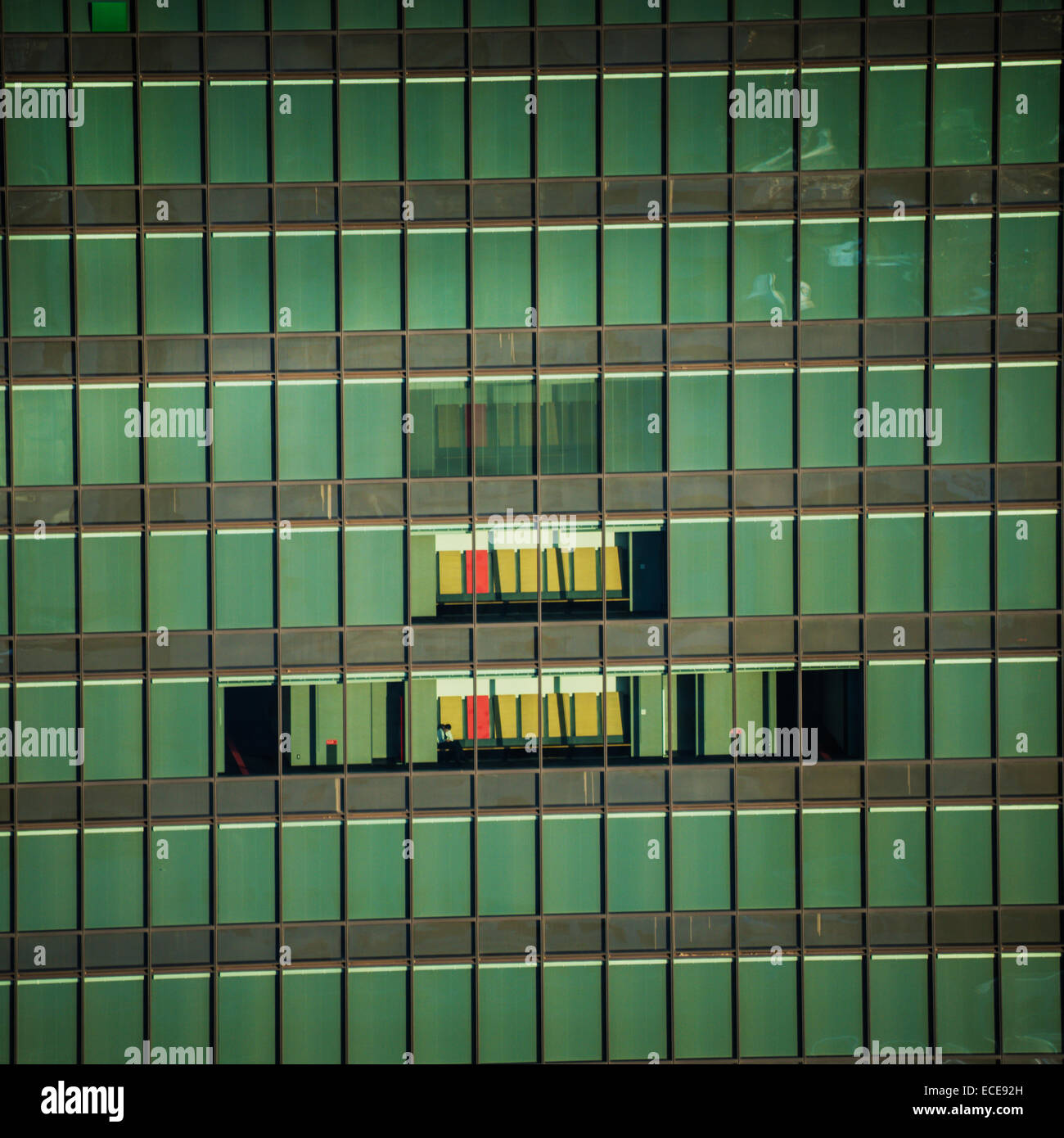 Île dans le verre, des tours d'vivant à Osaka, Japon. Banque D'Images