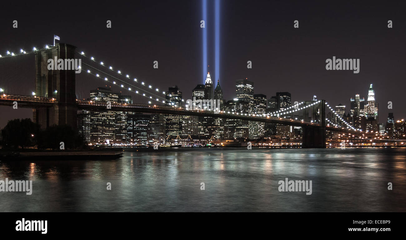 USA, New York State, New York, le 11 septembre 2001 Hommage à la lumière Banque D'Images