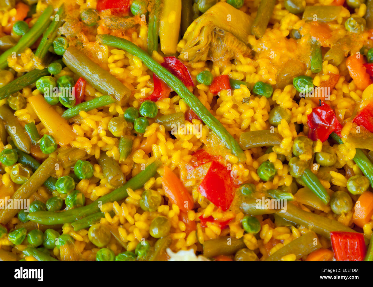 Le riz traditionnel espagnol : la paella et légumes - recette végétarienne Banque D'Images