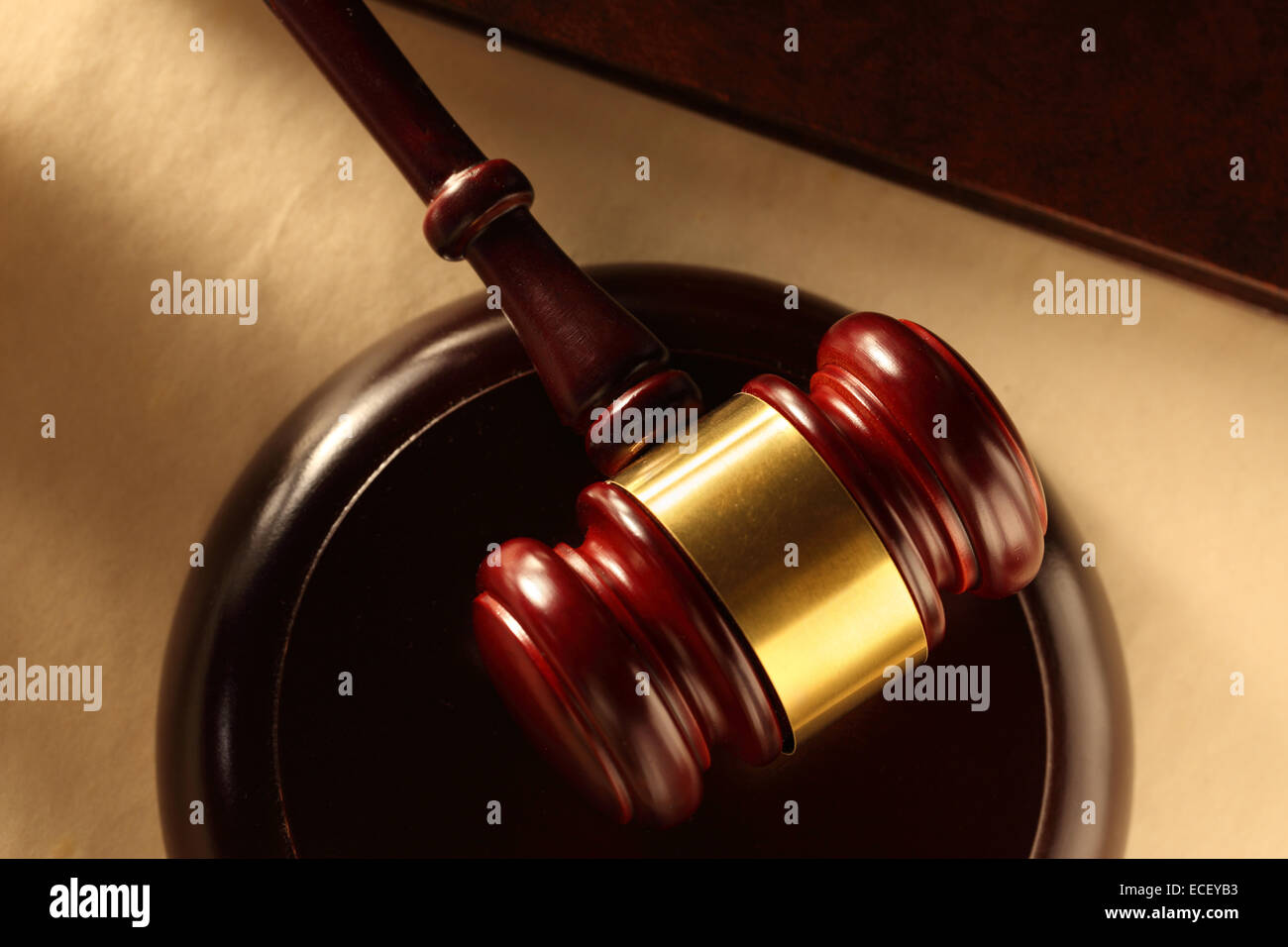 Wooden gavel et bloc libre Banque D'Images