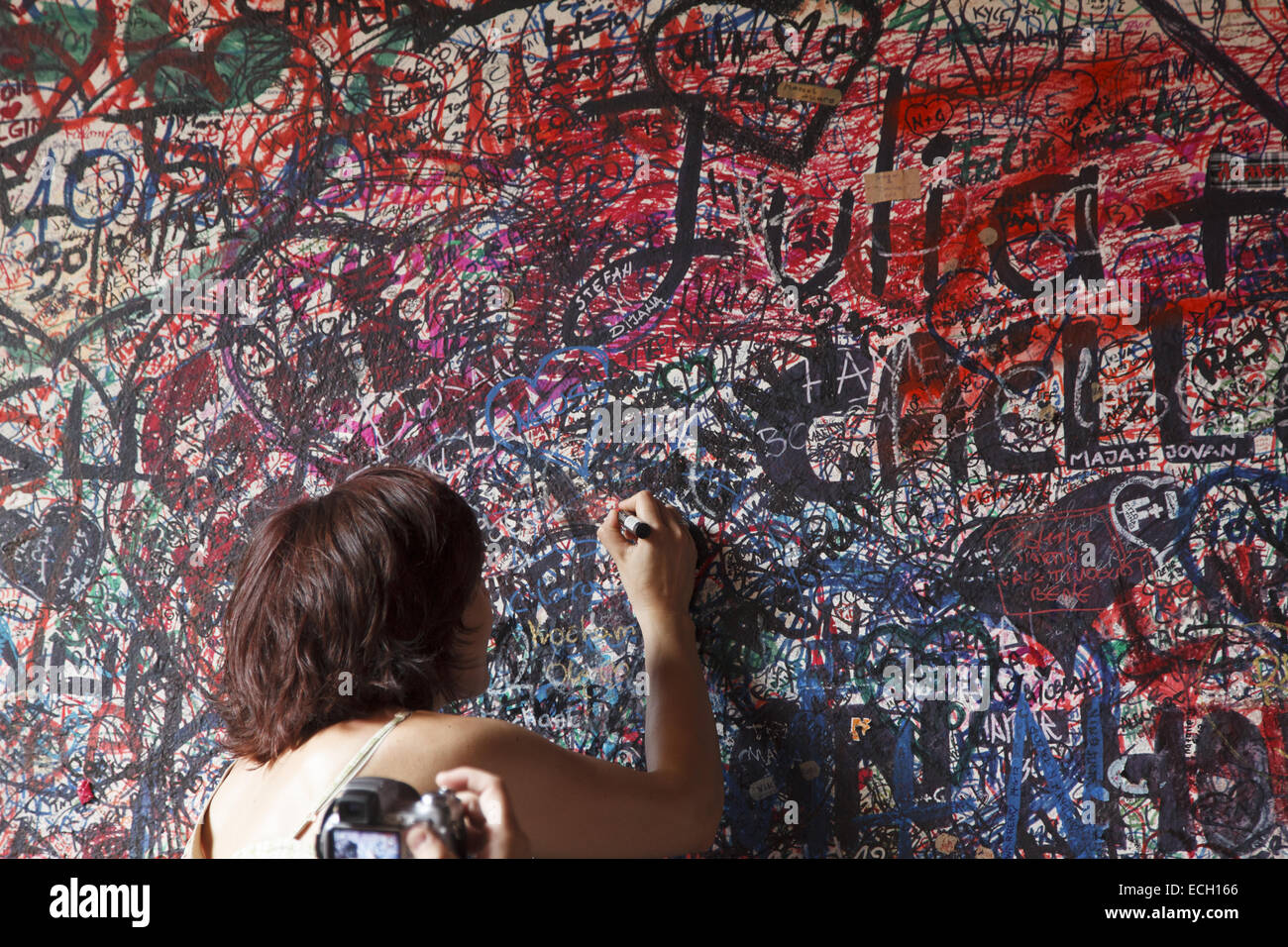 Grafittis près de la maison de Juliette Banque D'Images