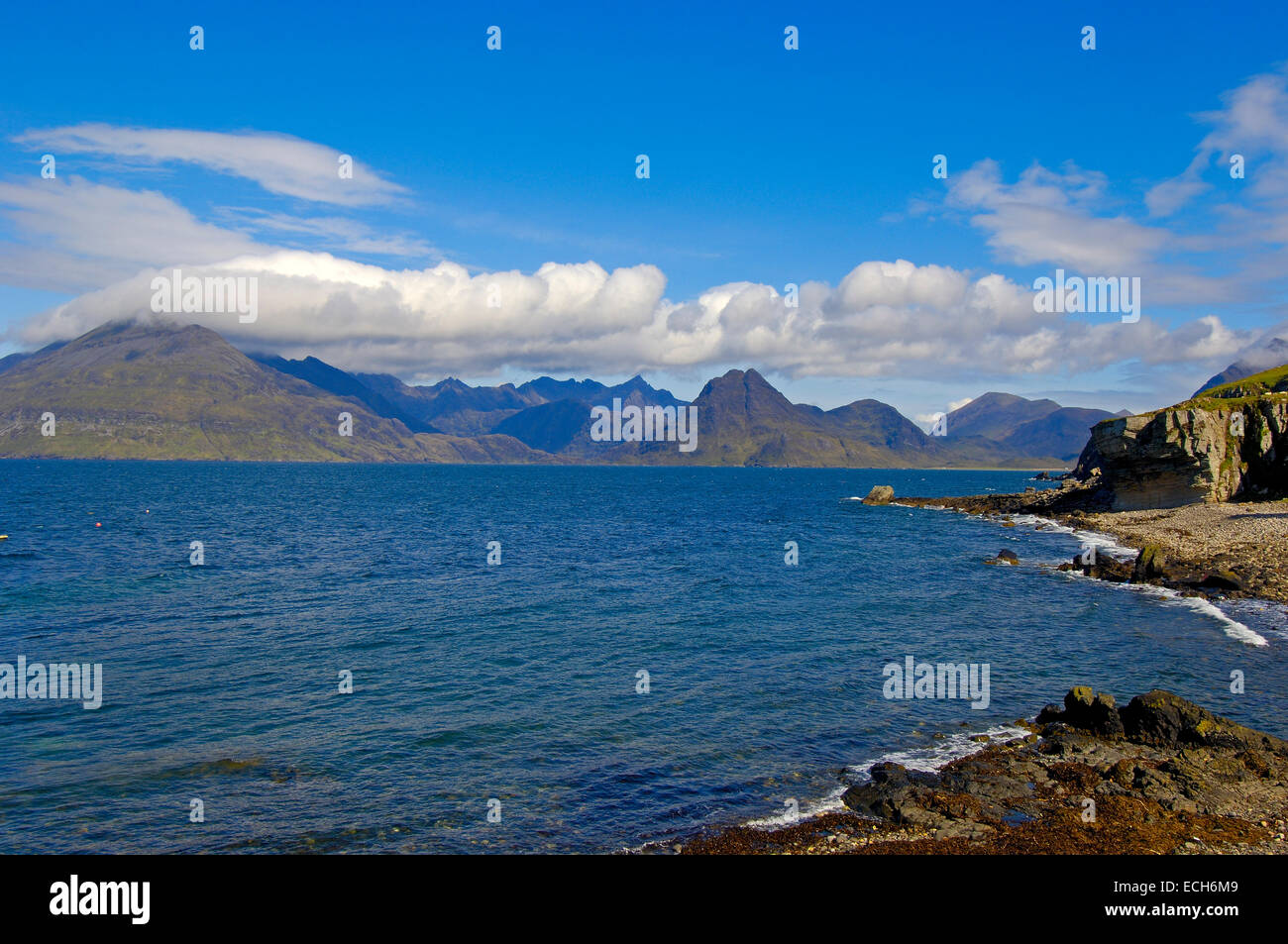 Cuillin Hills depuis Elgol, île de Skye, l'ouest des Highlands, Ecosse, Royaume-Uni, Europe Banque D'Images